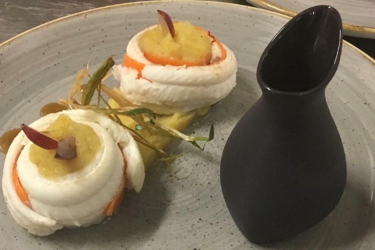 Auberge De "L'Hostellerie Le Saint Laurent" - Hotel Restaurant - Institut De "Bien Etre" Et Ses "Appart Hotel" Экстерьер фото